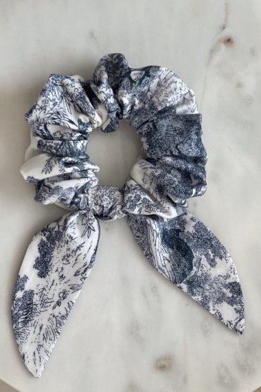 Printed cotton scrunchie